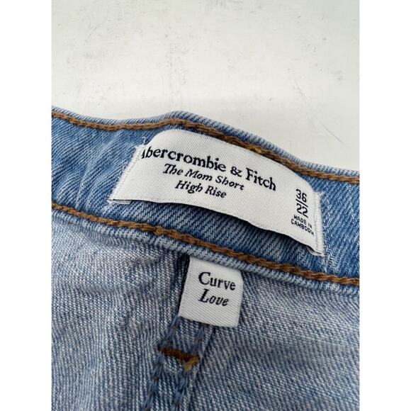 Abercrombie & Fitch Curve Love The Mom High Rise Cutoff Denim Shorts 36/22 - Picture 3 of 6